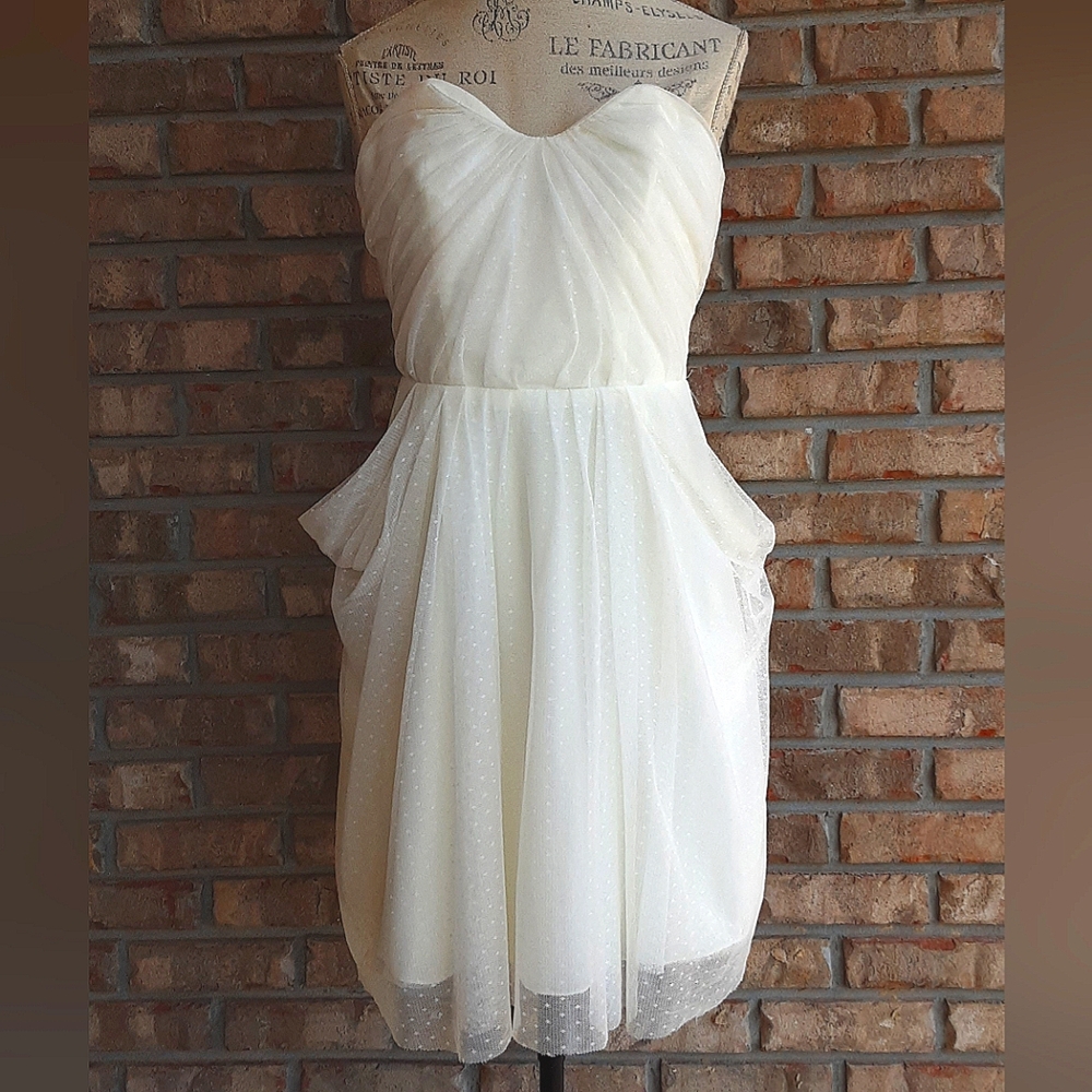 Jim Hjelm Occasion Wedding Formal Cocktail Dress Size 6.